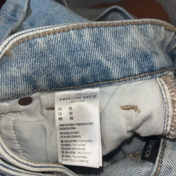 American Eagle Stretch Denim Mom Shorts - Picture 4 of 6